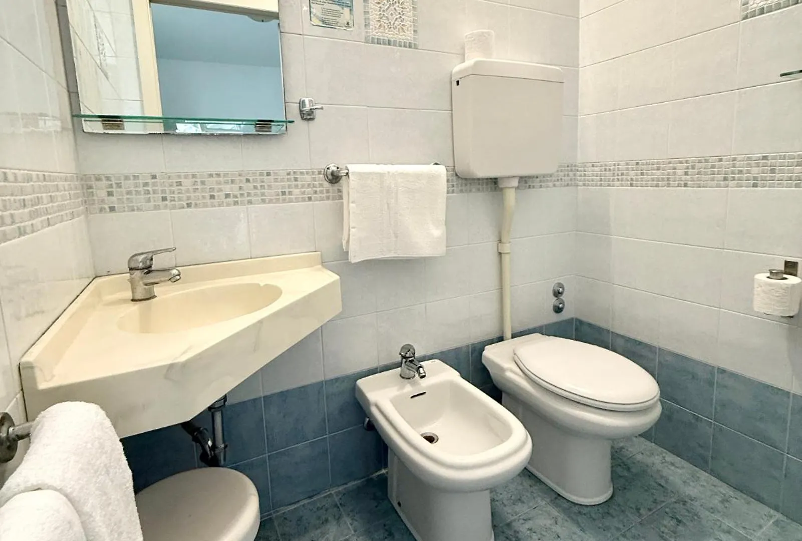 Hotel B&B Nizza Riccione Italie